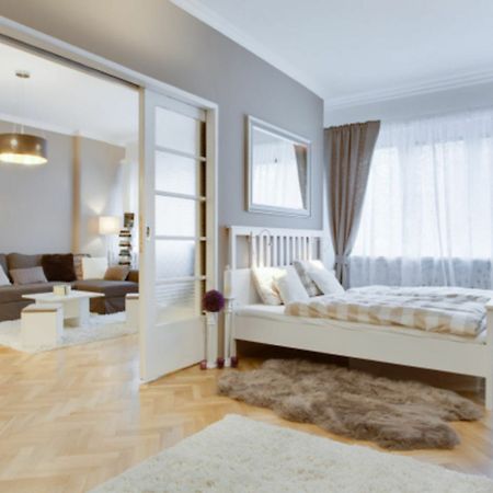 Niko 1 Apartment ปราก ภายนอก รูปภาพ