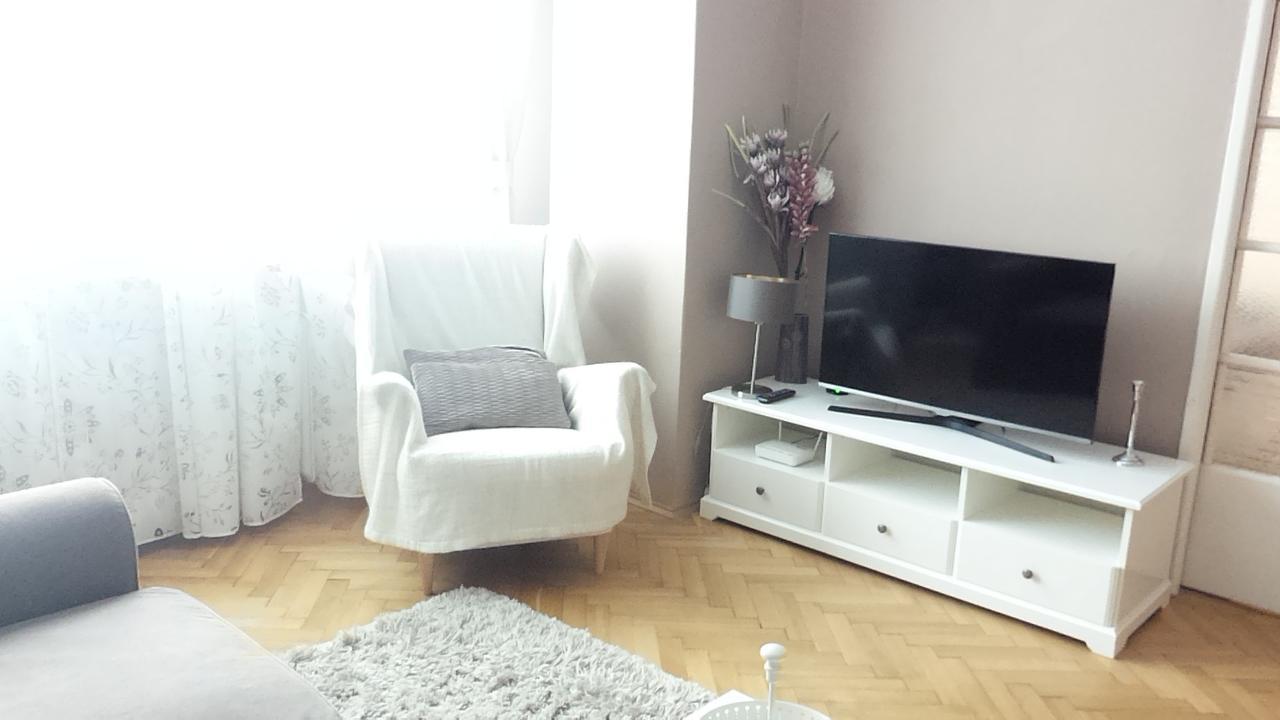 Niko 1 Apartment ปราก ภายนอก รูปภาพ